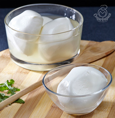 Cыр твердый Моцарелла классическая