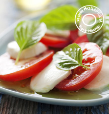 Капрезе из моцареллы